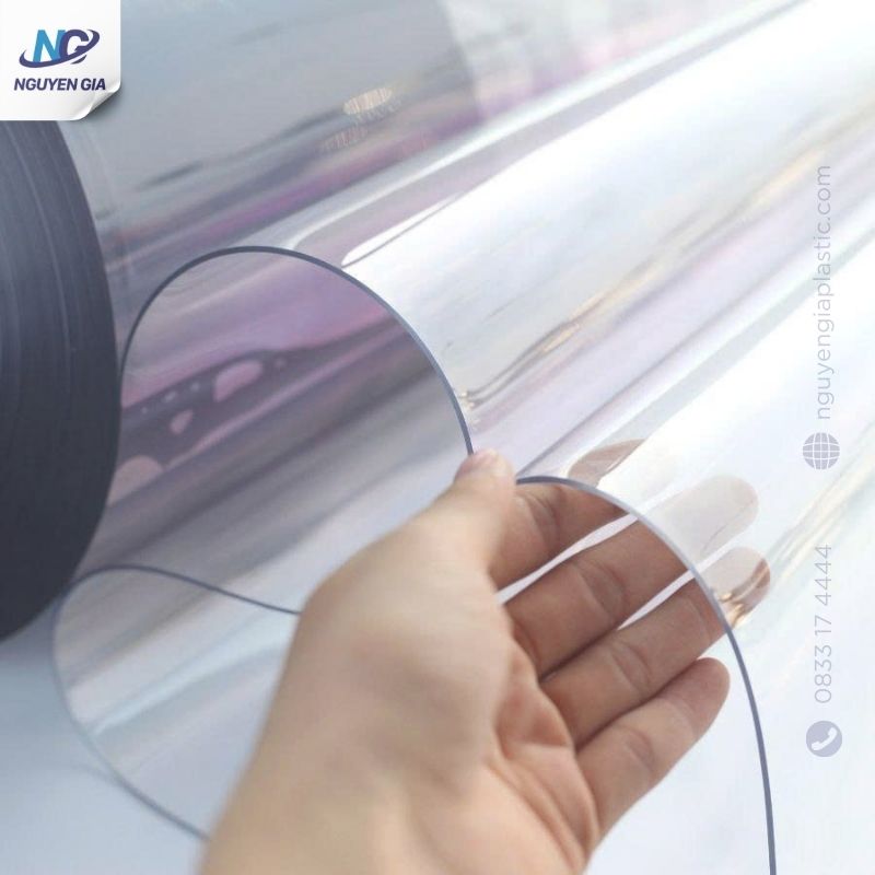 Cuộn màng nhựa PVC tiêu chuẩn Nguyễn Gia