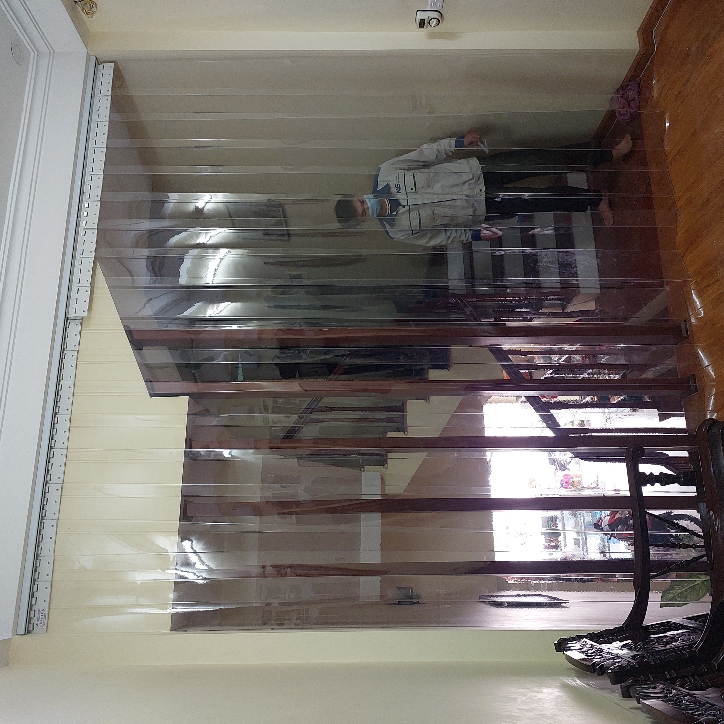Rèm nhựa PVC trượt lùa