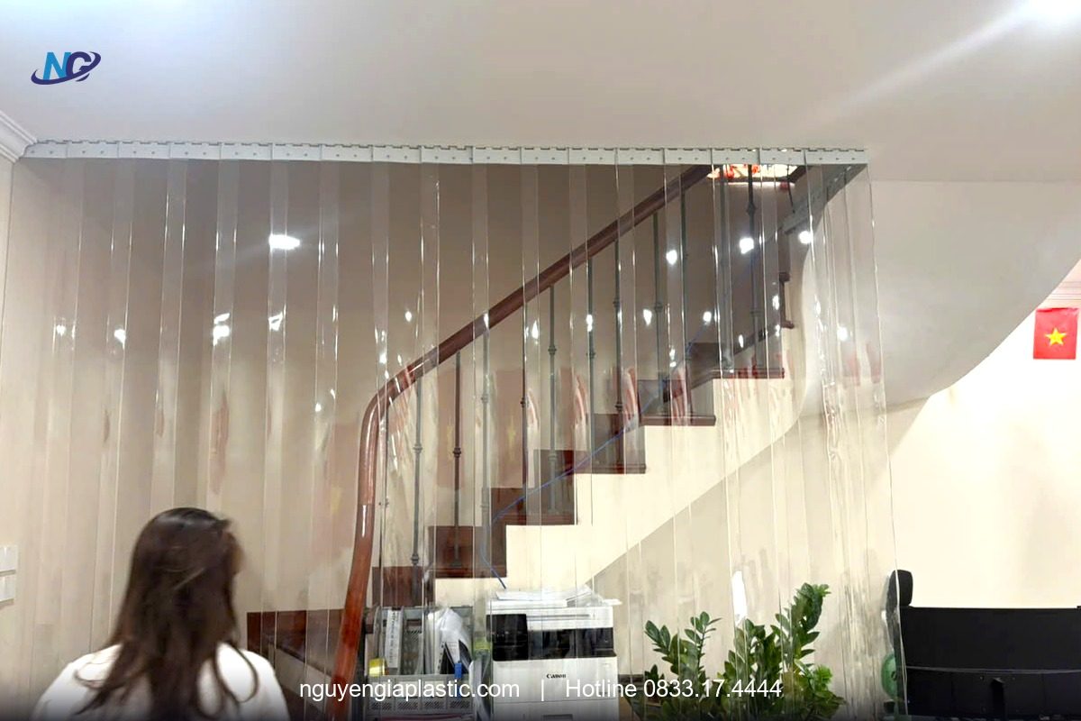 Rèm nhựa PVC lắp đặt thực tế tại Cà Mau