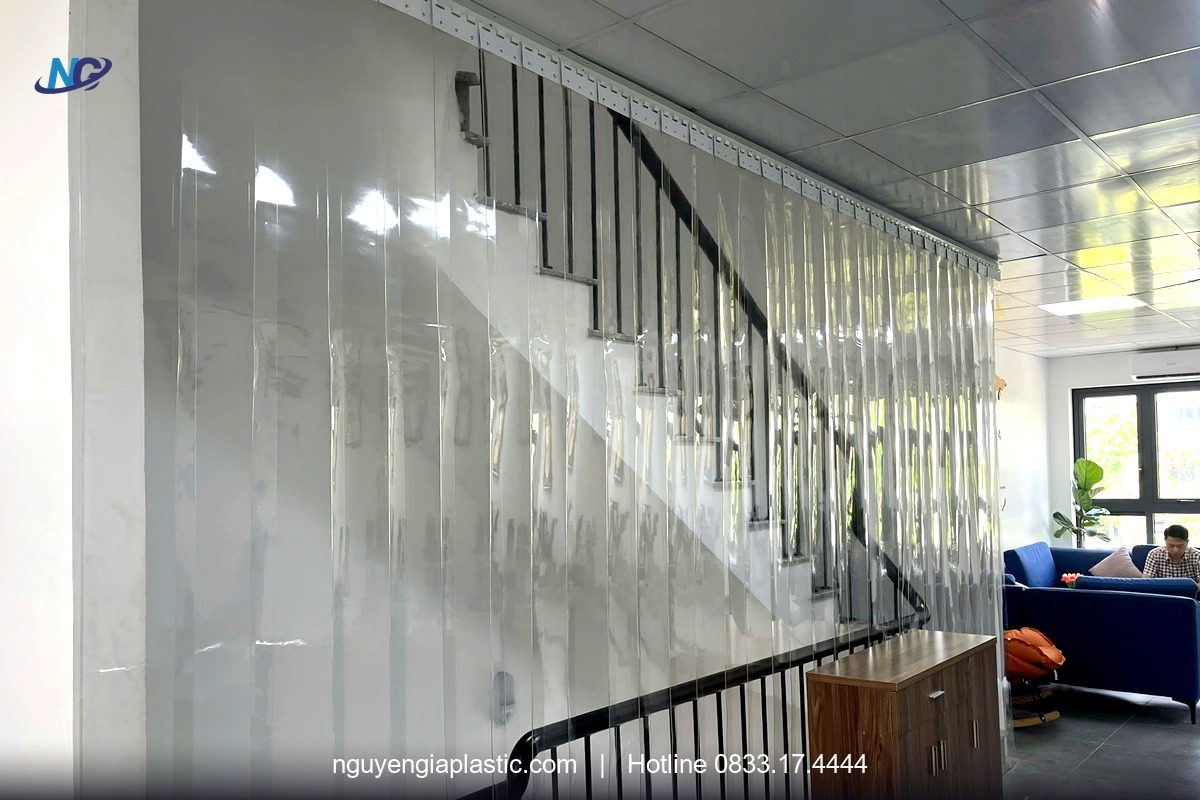 Rèm nhựa PVC lắp đặt thực tế tại Đồng Tháp