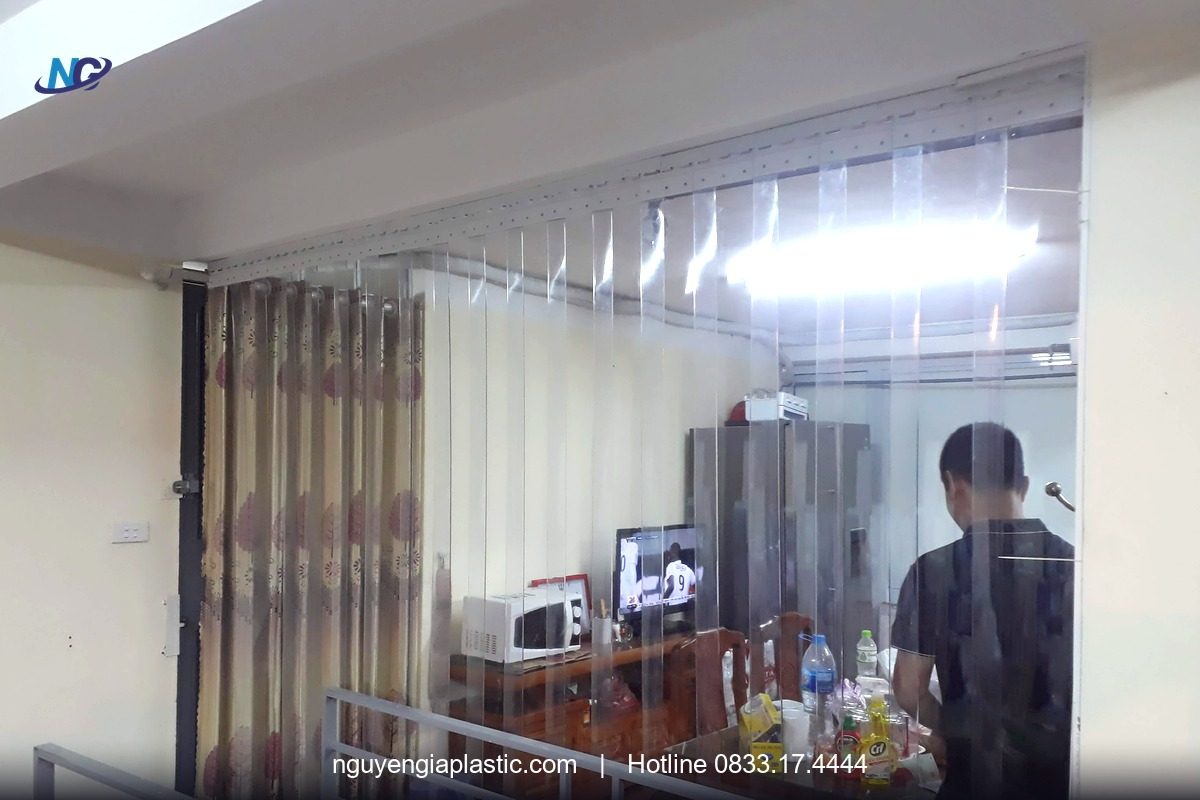 Rèm nhựa PVC lắp đặt thực tế tại Lào Cai