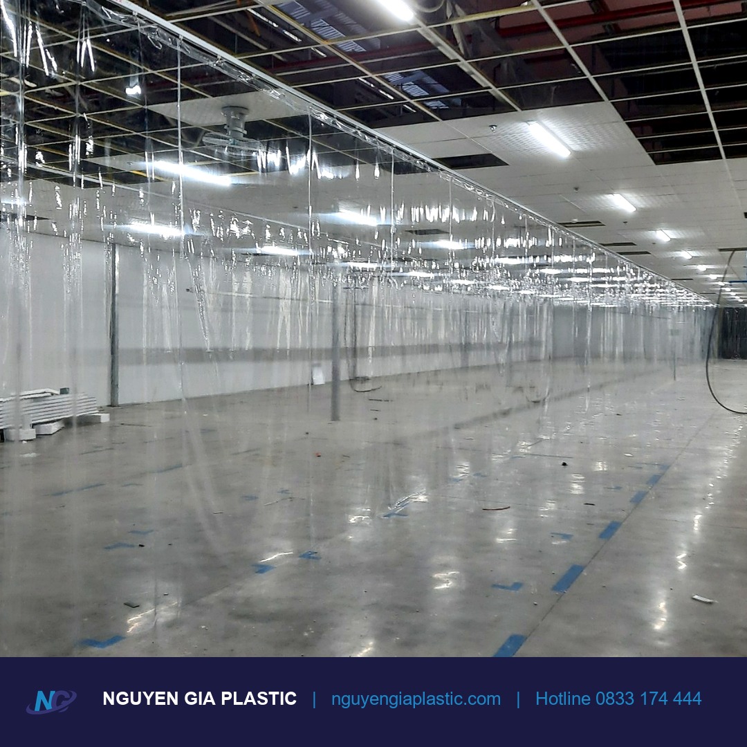 Rèm nhựa PVC ngăn lạnh lắp cho kho lạnh, nhà xưởng công nghiệp